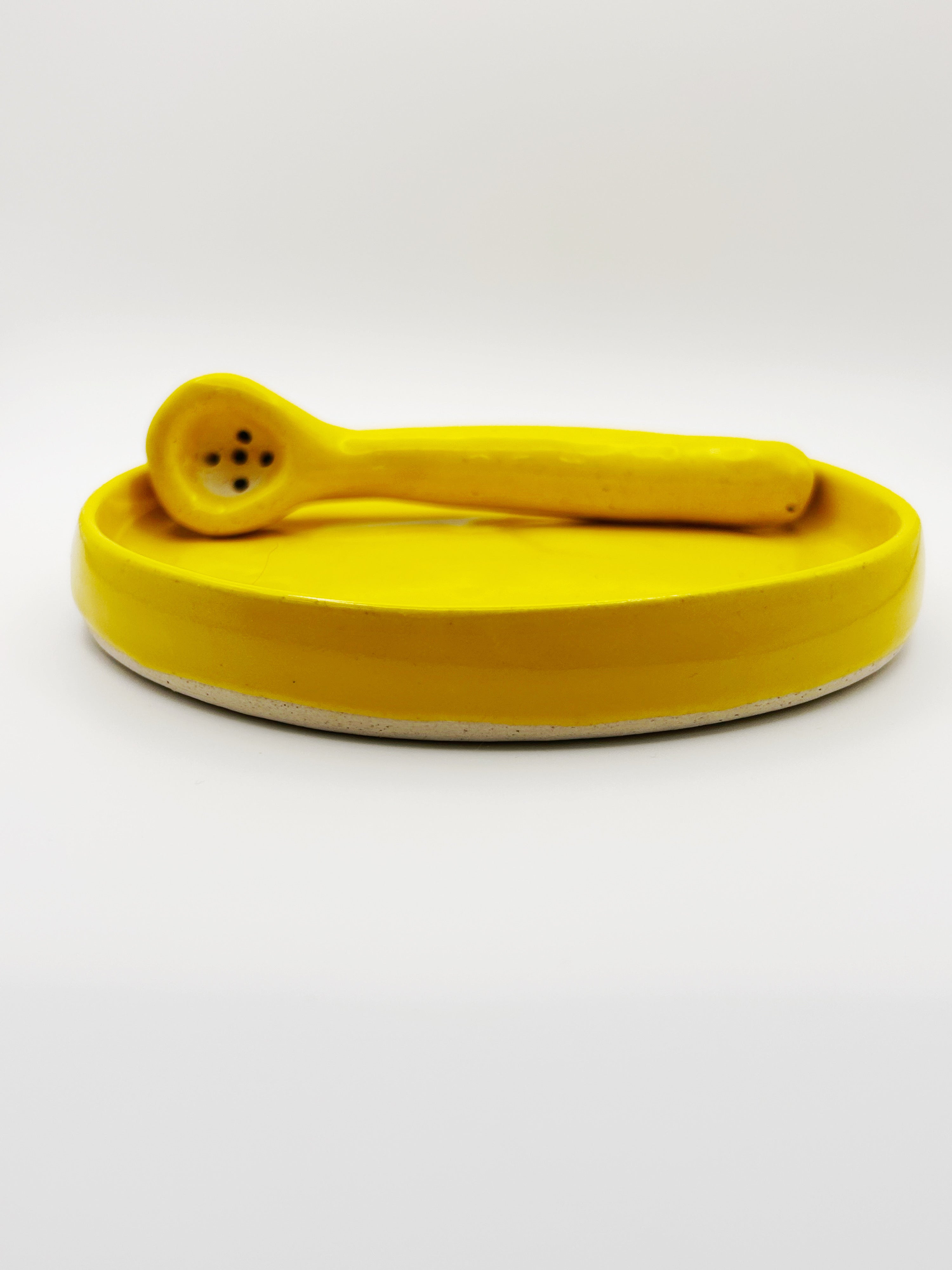 Sunshine Yellow Ceramic Pipe and Plate set